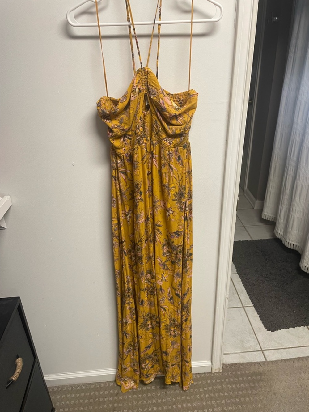 Free People One step ahead Gold Maxi - Picture 2 of 3